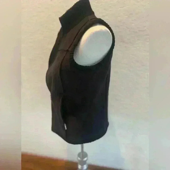 Real Clothes petite polyester and wool lined zippered vest - Picture 3 of 9